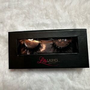Lilly Lashes Glam Collection in Black